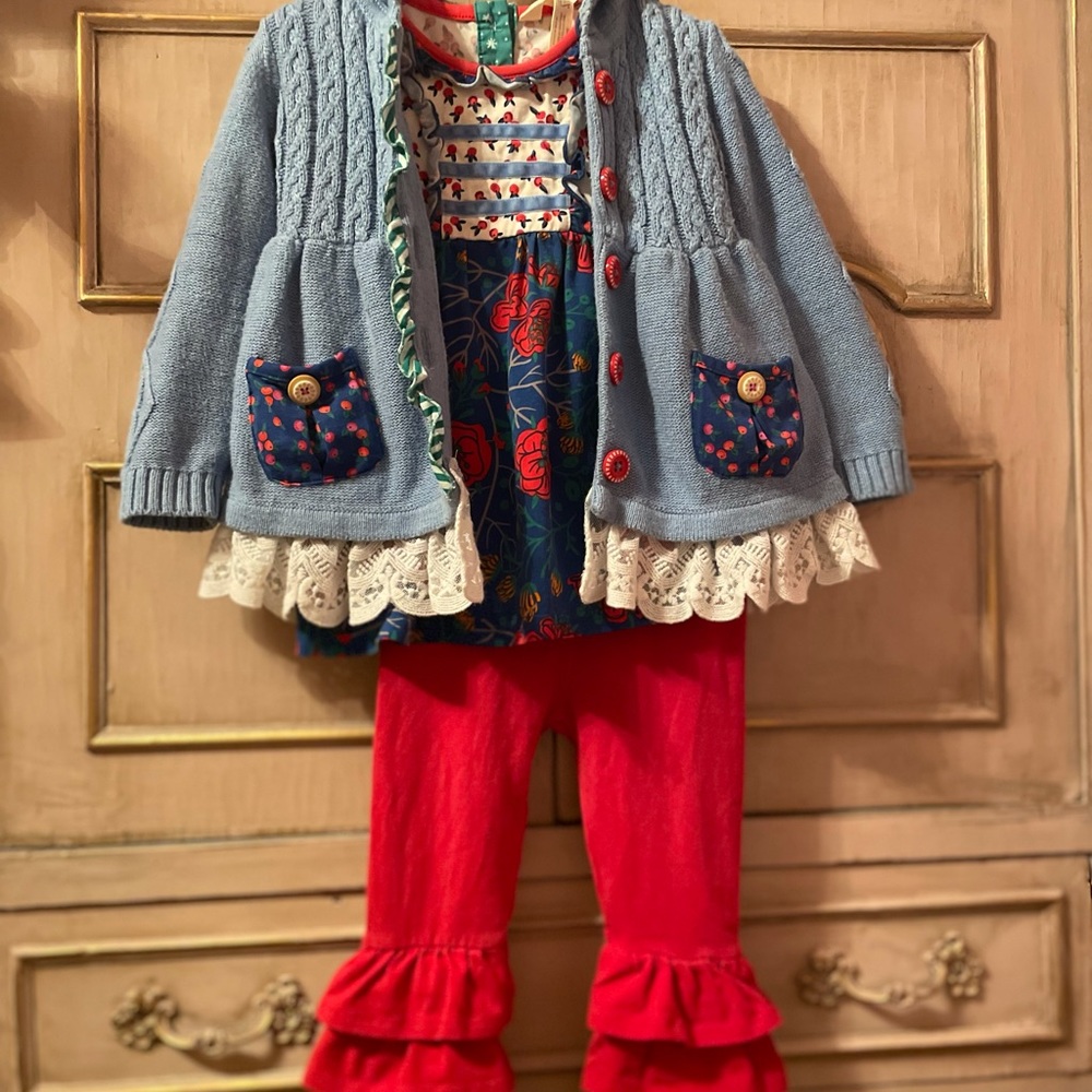 MJ Outfit on Hold